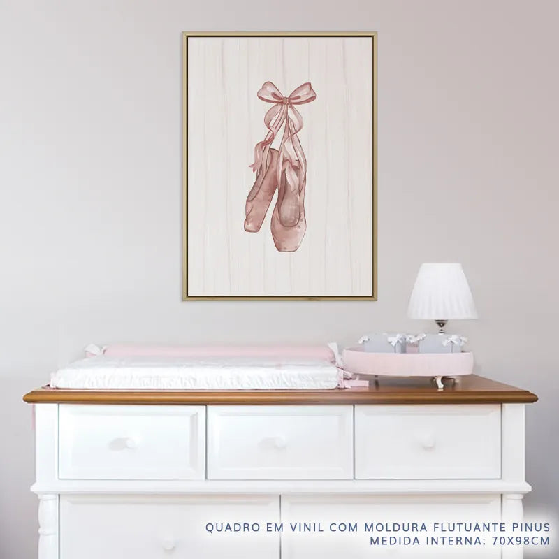 Quadro Infantil Sapatilha Rosa - Vertical