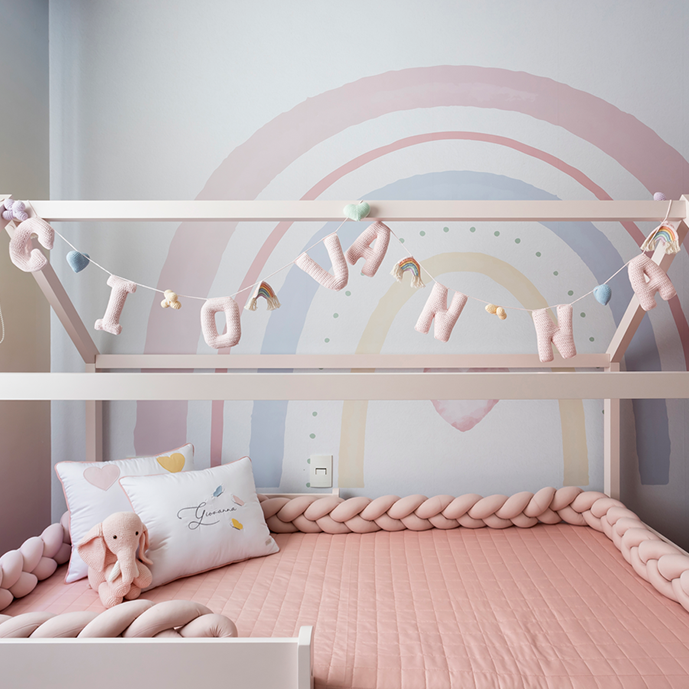 Quarto Arco Íris da Giovana @renata.Abate @dr.rodrigorosa