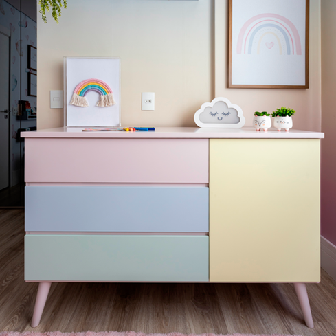 Quarto Arco Íris da Giovana @renata.Abate @dr.rodrigorosa