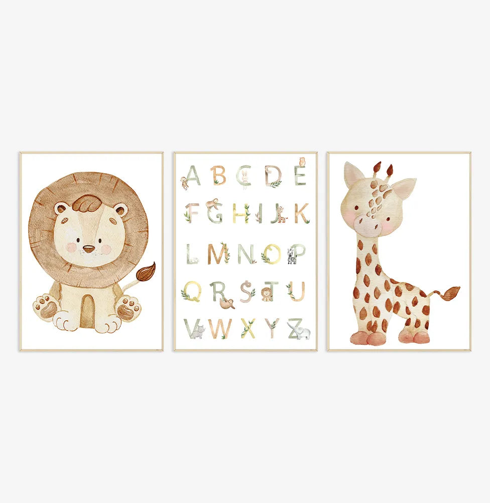 Conjunto com 3 Quadros Leão, Girafa e Alfabeto Color Moldura Filete Pinus - Vertical