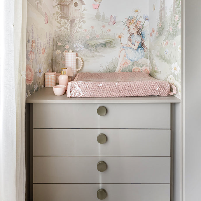 Quarto da Alice - @dra.laiscaldass
