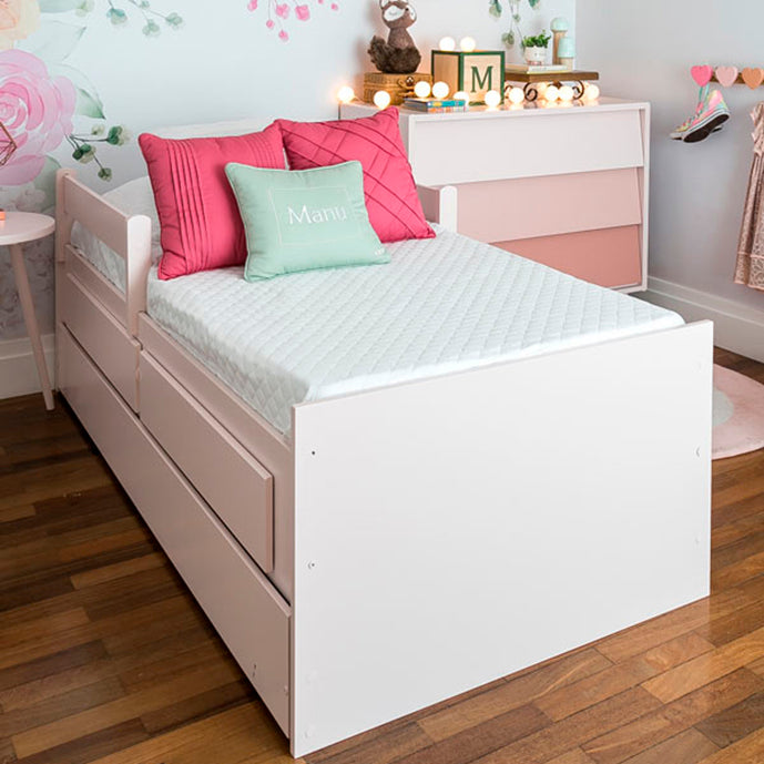 Quarto da Manu @danicabrera @frosochansky